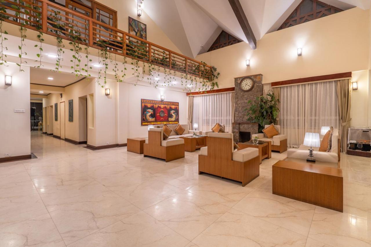 Summit Lillium Hotel & Spa กาลิมปง ภายนอก รูปภาพ