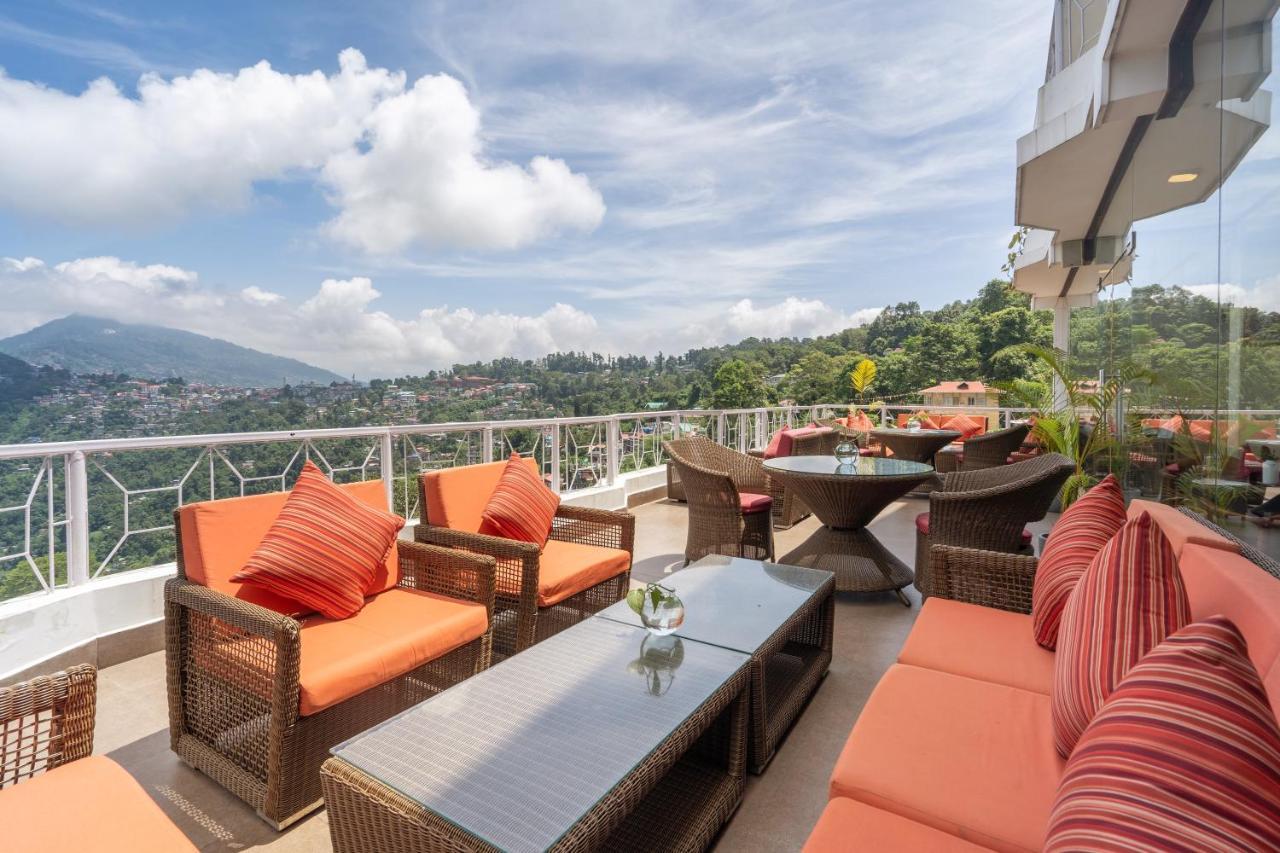 Summit Lillium Hotel & Spa กาลิมปง ภายนอก รูปภาพ